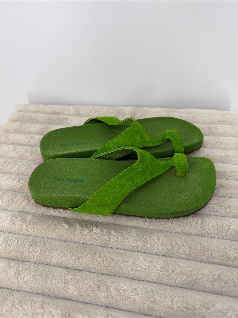 Hush Puppies Green Suede Thong Sandals size 9.5M - Picture 8 of 10